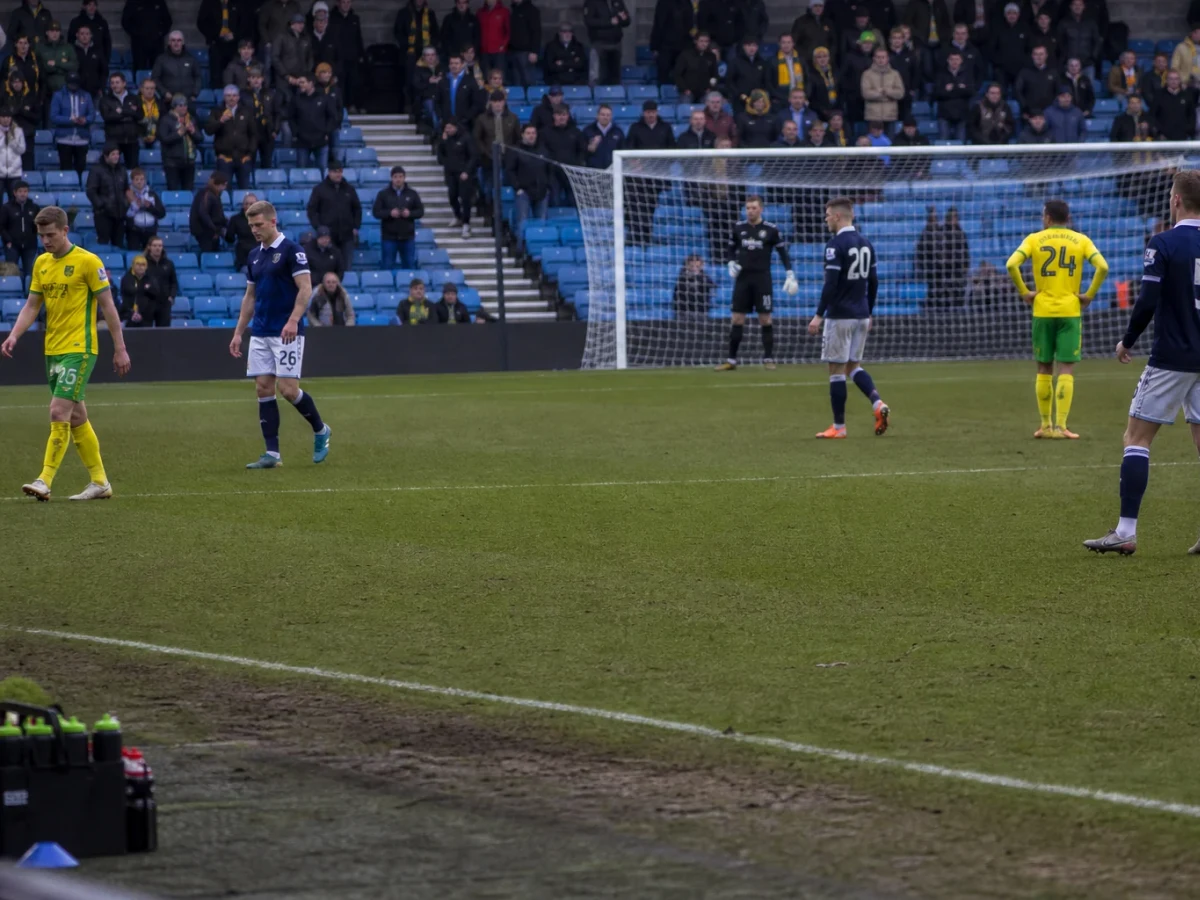 Millwall tar serieledningen efter klar seger mot Norwich