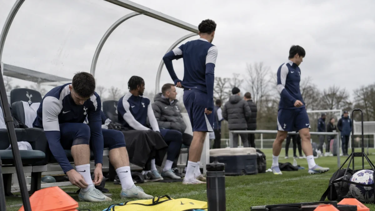 Wanyama hyllade Tottenhamtiden vid lunch i augusti