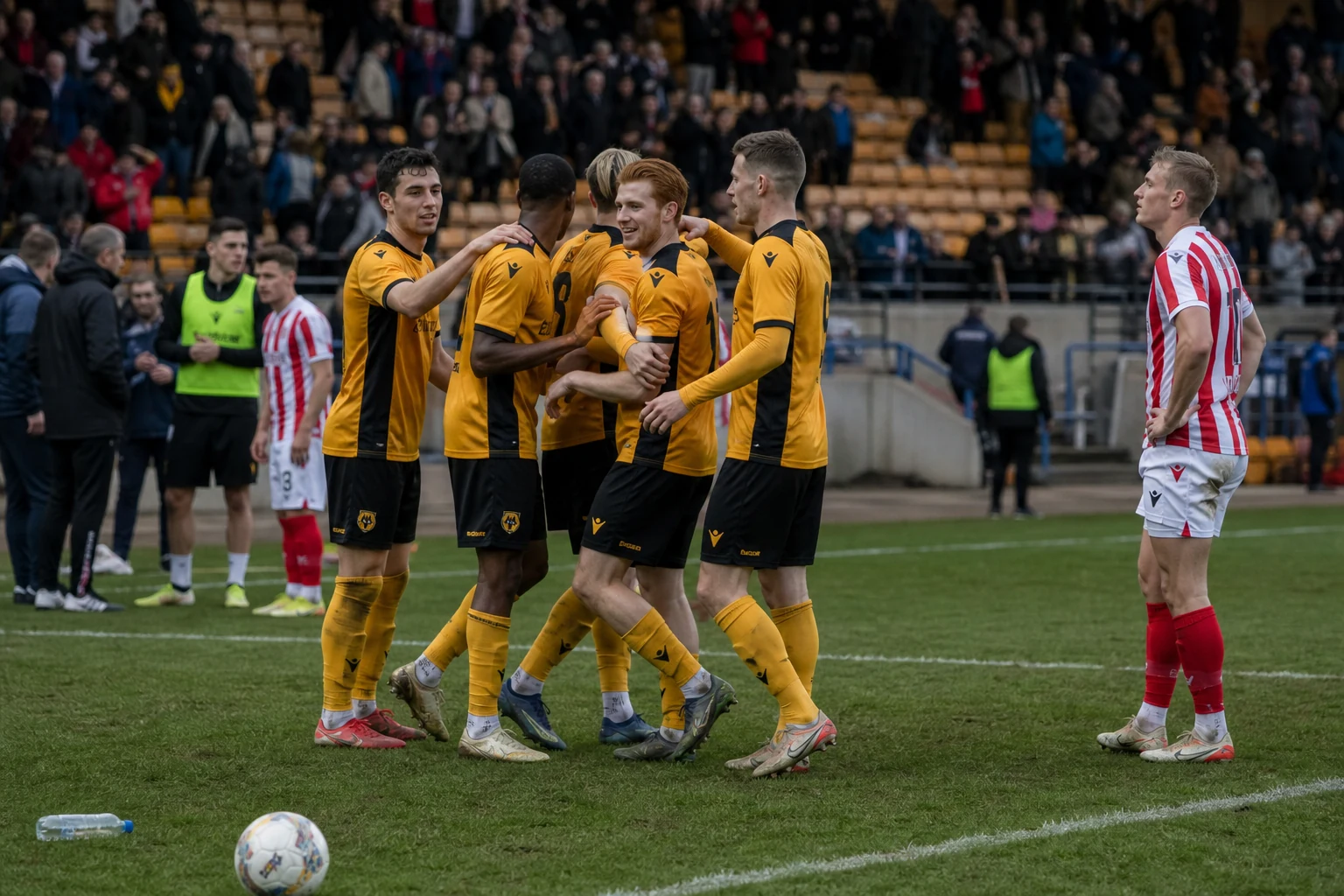 Wolves körde över Stoke City och tog klivet upp som tvåa