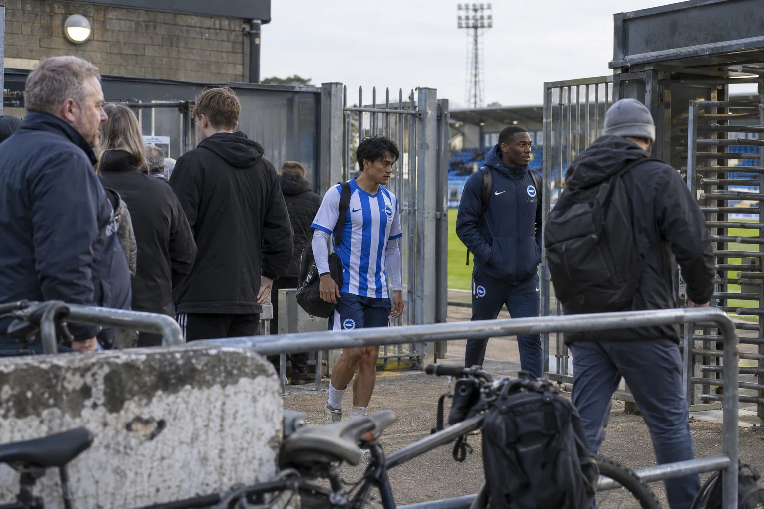 Dunk tillbaka när Brighton jagar fjärde segern