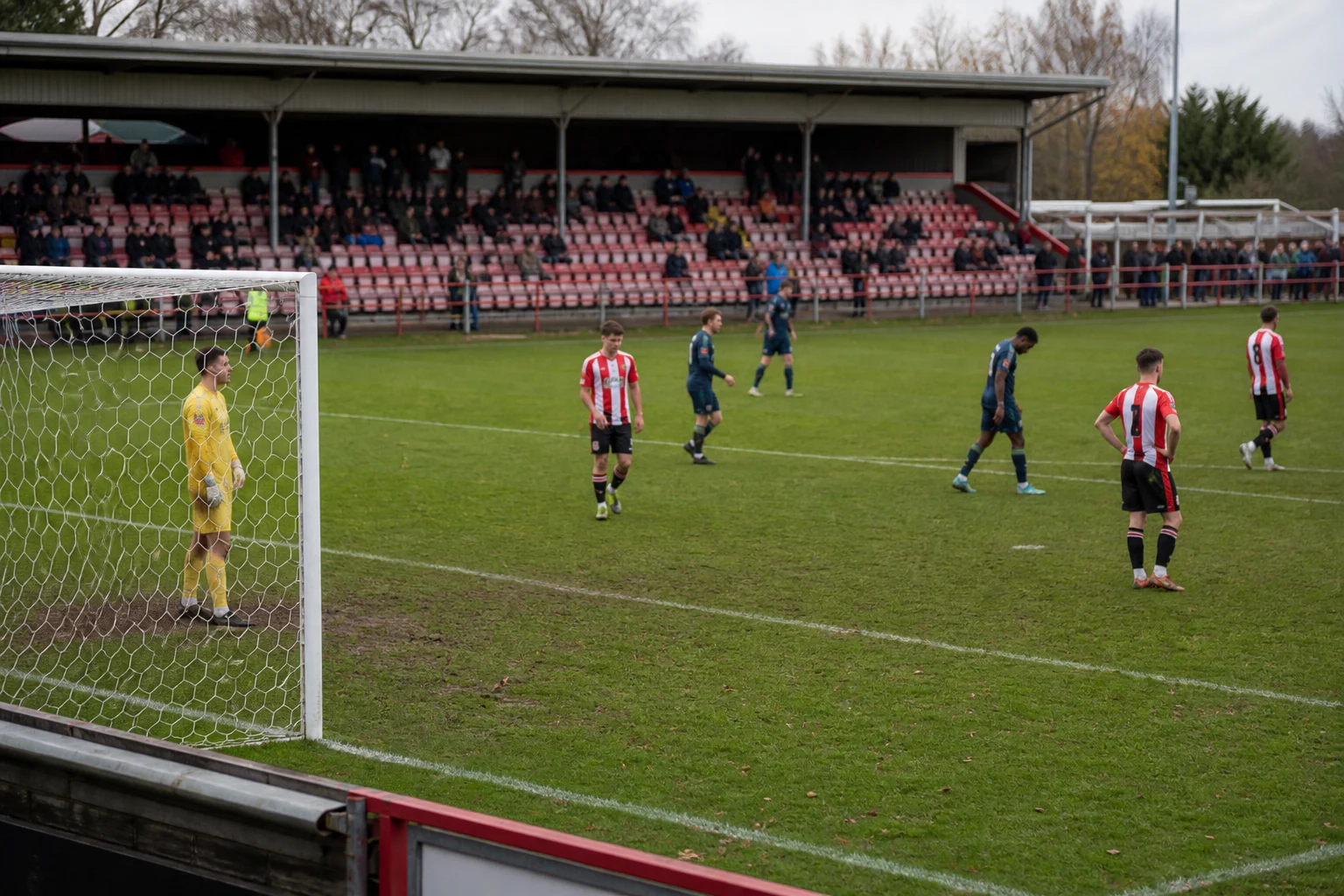 Brentford besegrade Tottenham med 3–0 i premiären