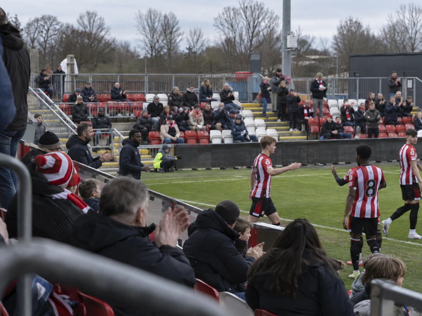 Brentford håller Champions League-plats efter sex utan förlust